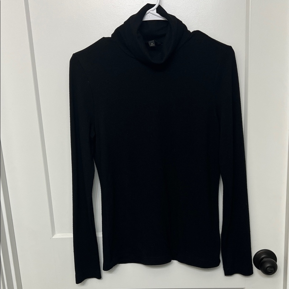 Banana Republic Soft Luxe Black Turtleneck Top, Medium